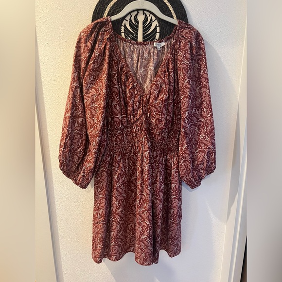 Madewell puff-sleeve v-neck mini dress in paisley floral - Picture 1 of 3